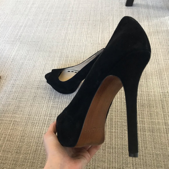 Enzo Angiolini Platform Suede Heels - Picture 4 of 6